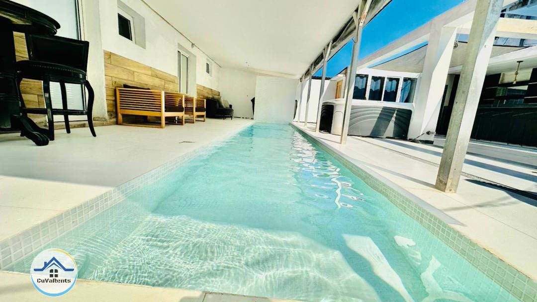 Imagen 4 de Casa de Lujo con piscina en Miramar, La Habana
