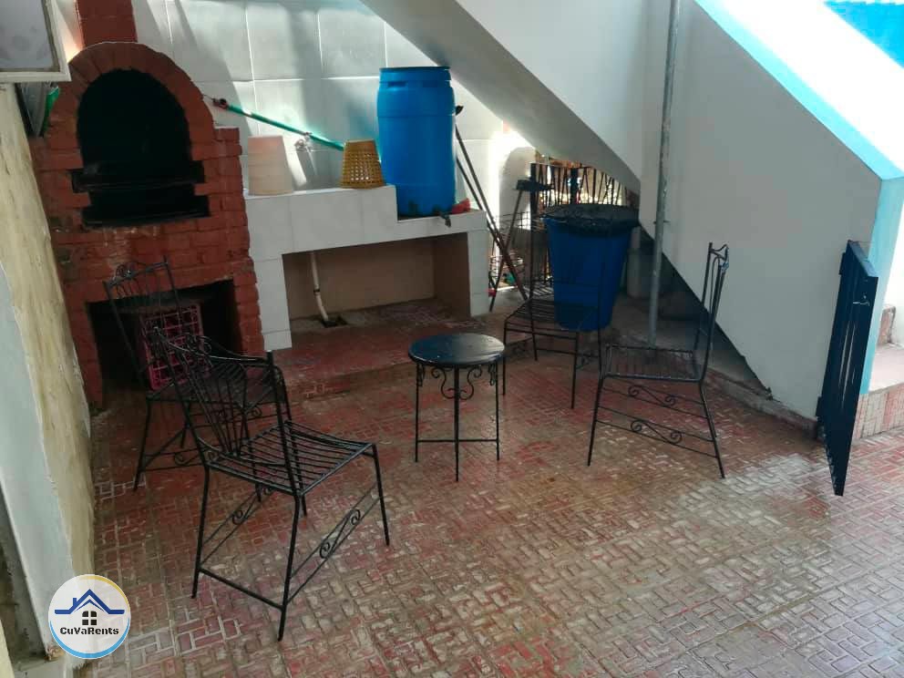 Imagen 3 de Alquiler de Casa con Piscina en Guanabo, La Habana – Cerca de la Playa