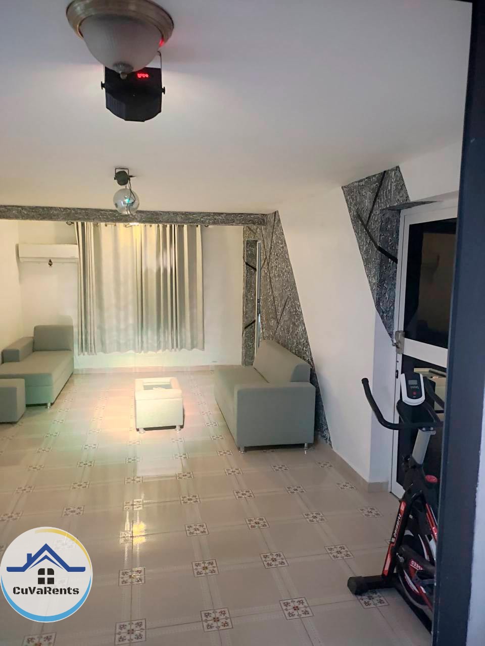 Imagen 1 de Alquiler de casa en Boyeros, La Habana