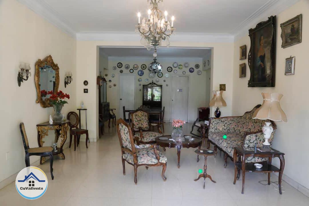 Imagen 1 de Alquiler de habitación en El Vedado, La Habana.