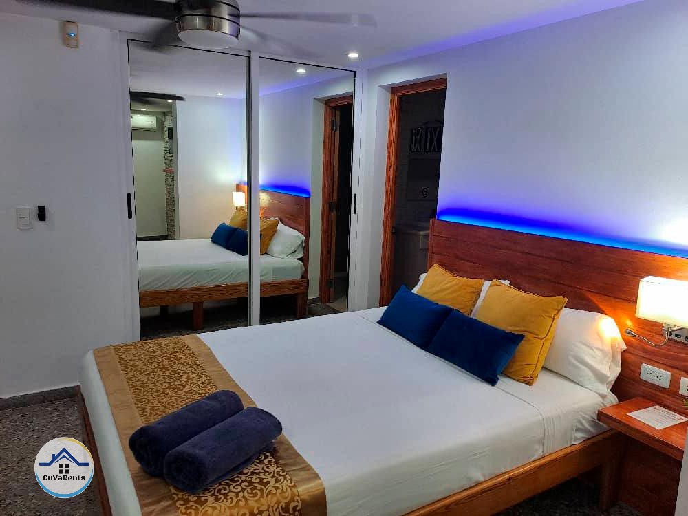 Imagen 4 de Alquiler de Villa de Lujo en Santo Suárez, La Habana