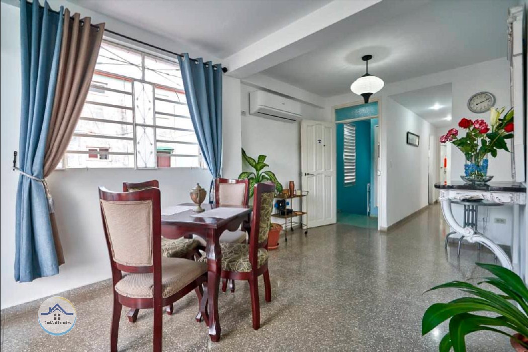 Imagen 1 de Alquiler de apartamento en El Vedado, La Habana