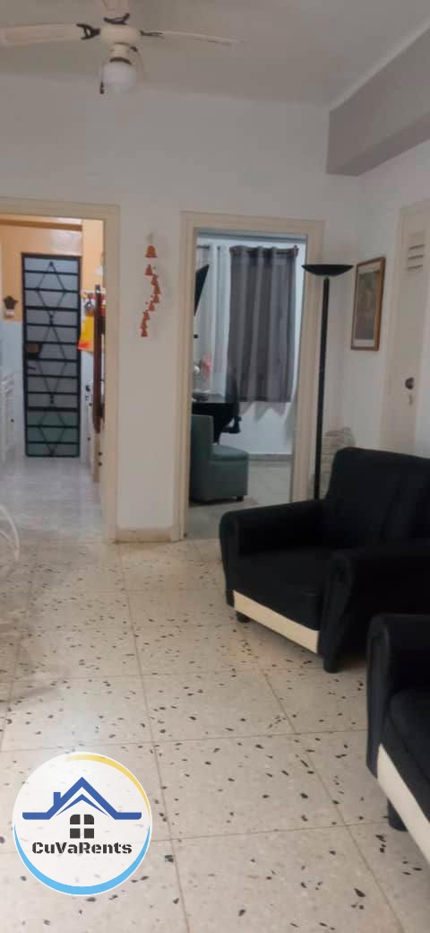 Imagen 1 de Renta de Apartamento en El Vedado, La Habana