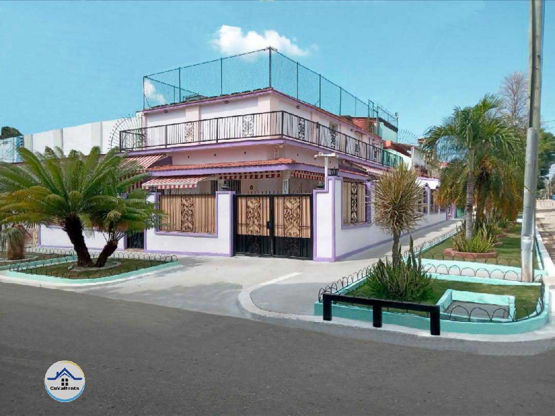 Imagen 1 de Renta de casa en el Vedado, La Habana, Cuba