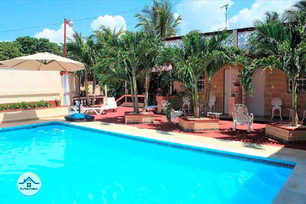 Imagen 1 de Renta linial de casa en Siboney, La Habana.