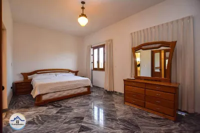 Miniatura 10 - Casa de Renta en Playa, La Habana.