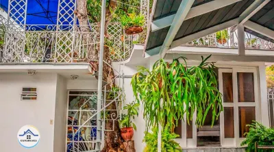 Miniatura 2 - Casa de Lujo en Miramar, La Habana.