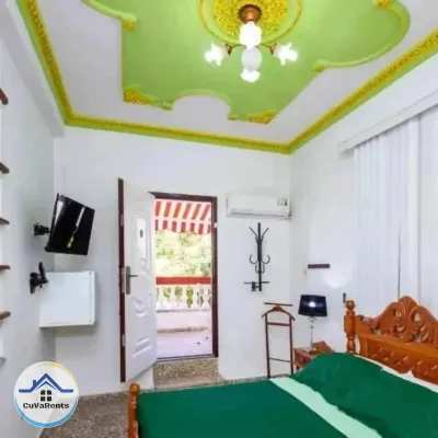 Miniatura 9 - Se renta casa independiente en Miramar, La Habana.
