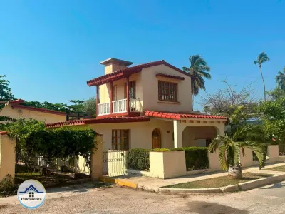 Miniatura 3 - Renta de Casa en la Playa de Varadero – 2 Habitaciones, Terraza y Parqueo