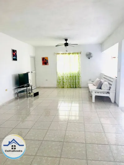 Miniatura 6 - Alquiler de Casa con Piscina en Guanabo, La Habana – Vista al Mar