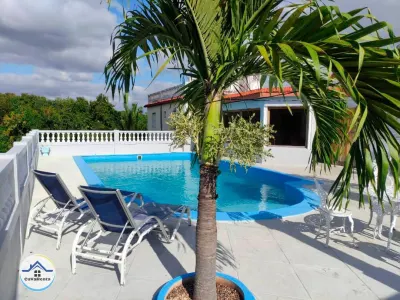 Miniatura 2 - Alquiler de Casa con Piscina en Guanabo, La Habana – Máxima Comodidad y Privacidad