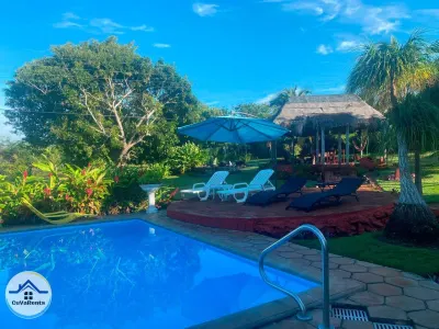 Miniatura 3 - Alquiler de Casa en la Playa de Santa María, La Habana – Piscina, Jardín y Terraza