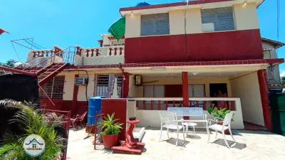 Miniatura 9 - Alquiler de Casa en la Playa de Guanabo, La Habana – 5 Habitaciones, Piscina y Terraza