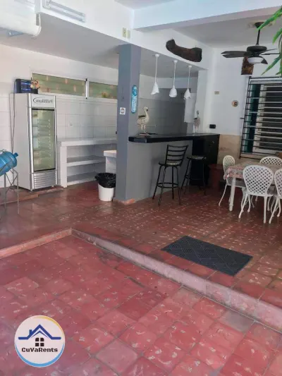 Miniatura 7 - Alquiler de Casa en la Playa de Guanabo, La Habana – Amplia, con Piscina y Terraza a 350m del Mar