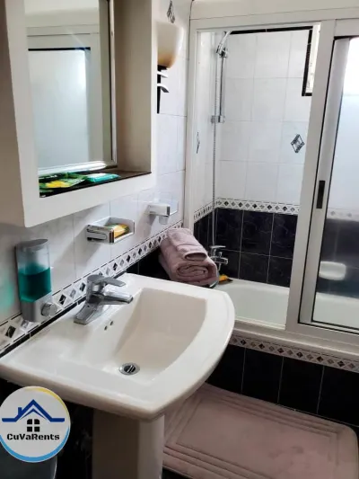 Miniatura 15 - Alquiler de Casa en Nuevo Vedado, La Habana – Comodidad y Seguridad con WiFi Gratis