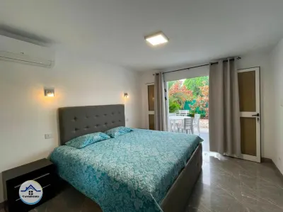 Miniatura 6 - Alquiler de Casa para Parejas en la Playa de Guanabo, La Habana – Piscina y Terraza