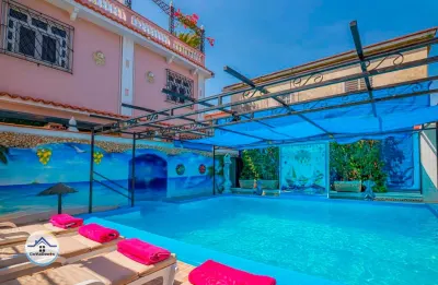 Miniatura 2 - Alquiler de casa de lujo con piscina en la zona de El Sevillano, La Víbora, La Habana.