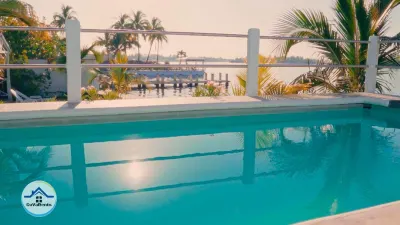 Miniatura 7 - Alquiler de casa de lujo con piscina y vista al mar en Santa Fe, La Habana.