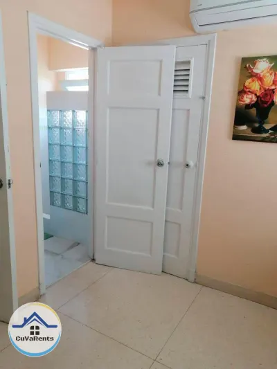Miniatura 5 - Alquiler de casa en Miramar, La Habana.