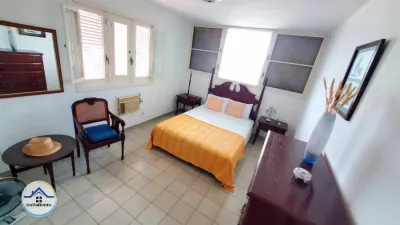 Miniatura 11 - Alquiler de casa en El Vedado, La Habana.