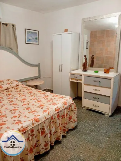 Miniatura 4 - Alquiler de casa en la playa de Guanabo, La Habana, ubicada a solo 80 metros del mar.