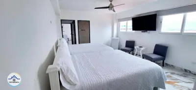 Miniatura 4 - Alquiler de Penthouse de Lujo en el Vedado, La Habana – Vista al Mar, Terraza y Todas las Comodidade