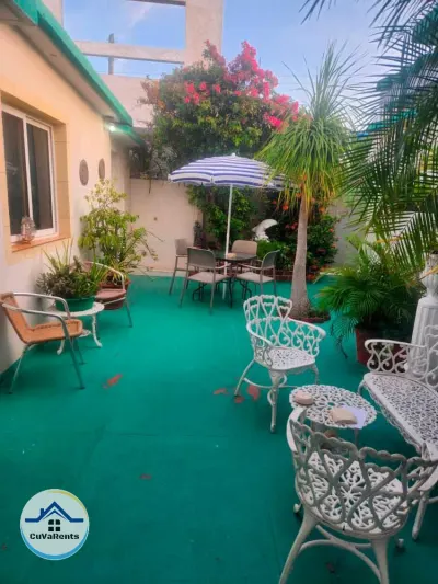 Miniatura 20 - Alquiler de hostal en la playa de Varadero, ideal para disfrutar del confort y la cercanía al mar.