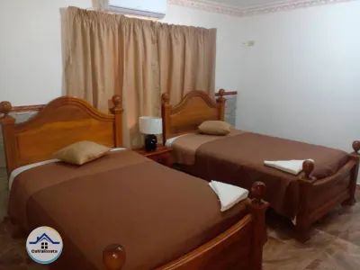Miniatura 19 - Alquiler de Hostal en la Playa de Varadero – 5 Habitaciones, Baños Privados y Climatización