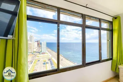 Miniatura 18 - Alquiler de Apartamento con Vista a la Ciudad en El Vedado, La Habana.