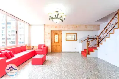 Miniatura 3 - Alquiler de Apartamento de Lujo en el Vedado, La Habana – Vista al Mar y Todas las Comodidades