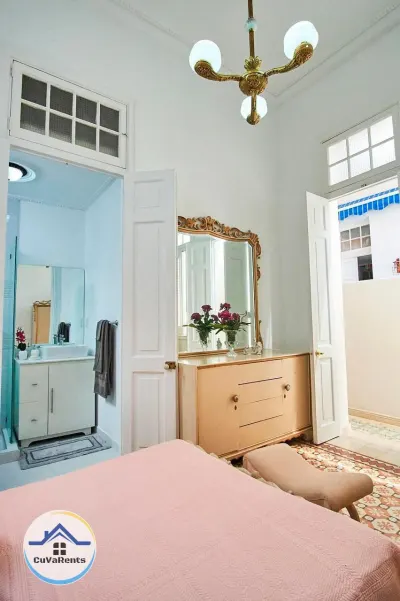 Miniatura 10 - Alquiler de Apartamento en el Vedado, La Habana – 3 Habitaciones, Terraza Privada y WiFi
