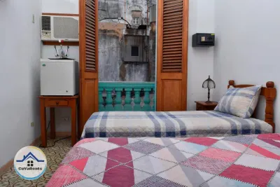 Miniatura 2 - Hostal en La Habana Vieja.