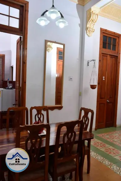 Miniatura 8 - Hostal en La Habana Vieja.