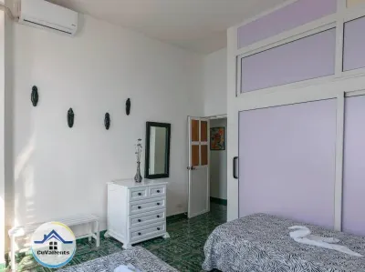 Miniatura 11 - Apartamento con vista al mar en el Vedado, La Habana.