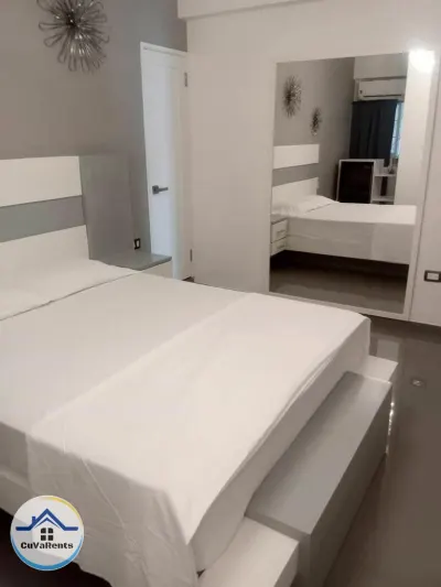 Miniatura 5 - Apartamento en Renta en el Vedado, La Habana.