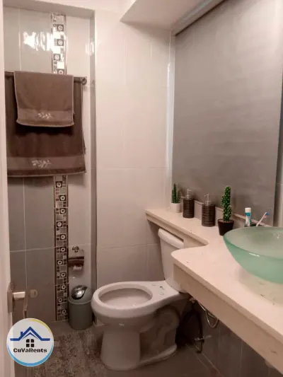 Miniatura 10 - Apartamento en Renta en el Vedado, La Habana.