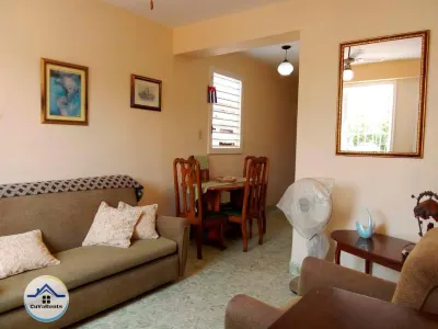 Miniatura 1 - Apartamento en renta ubicado en el Vedado, La Habana.