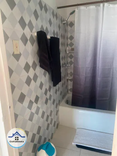 Miniatura 12 - Renta lineal de apartamento en el Vedado