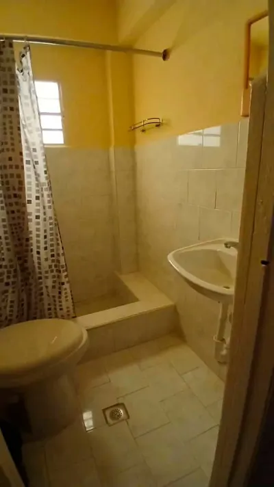 Miniatura 5 - Renta Linial en apartamento en Playa, La Habana