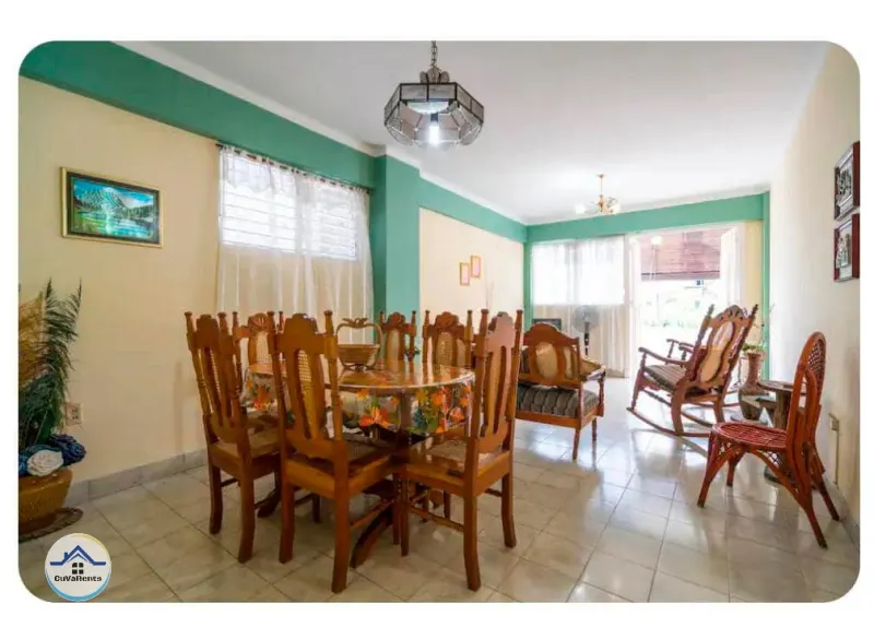 Renta de apartamento en el Vedado, La Habana, casa particular en Vedado, La Habana