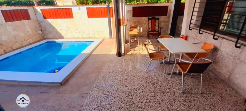 Alquiler de Casa con Piscina en Boca Ciega, La Habana – A solo 100 m de la Playa, casa particular en Boca Ciega, La Habana