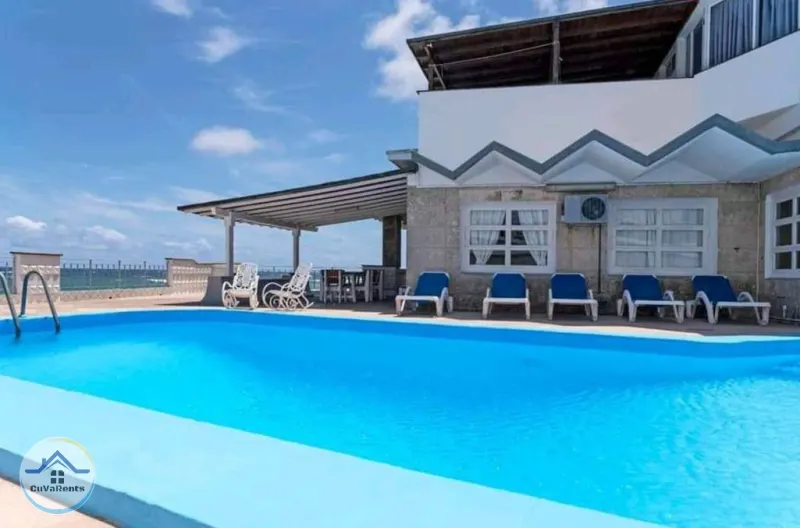 Alquiler de casa de lujo con vista al mar en Santa Fé, La Habana., casa particular en Santa Fe, La Habana