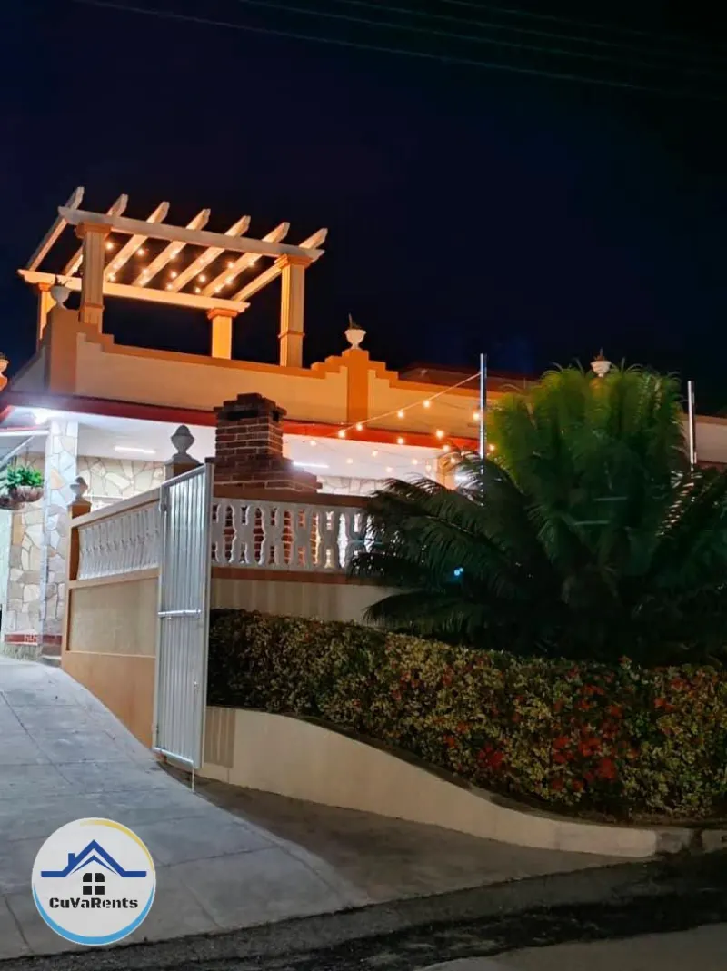 Alquiler de casa en Boca Ciega, La Habana – Con piscina y a pasos de la playa, casa particular en Boca Ciega, La Habana