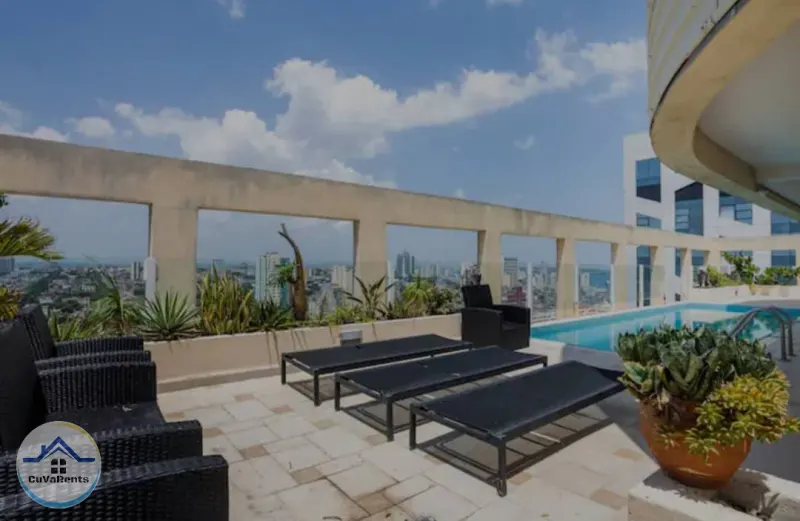 Apartamento de Lujo con Piscina y vista al Mar en El Vedado, La Habana, casa particular en Vedado, La Habana