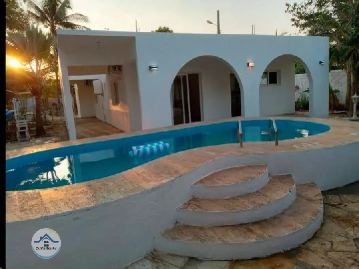 Casa en renta en Santa Marta, ubicada a solo 5 minutos en carro de la playa de Varadero., casa particular en Santa Marta, Matanzas