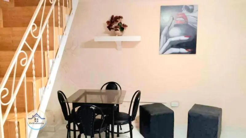 Renta de apartamento dúplex en Centro Habana., casa particular en Centro Habana, La Habana