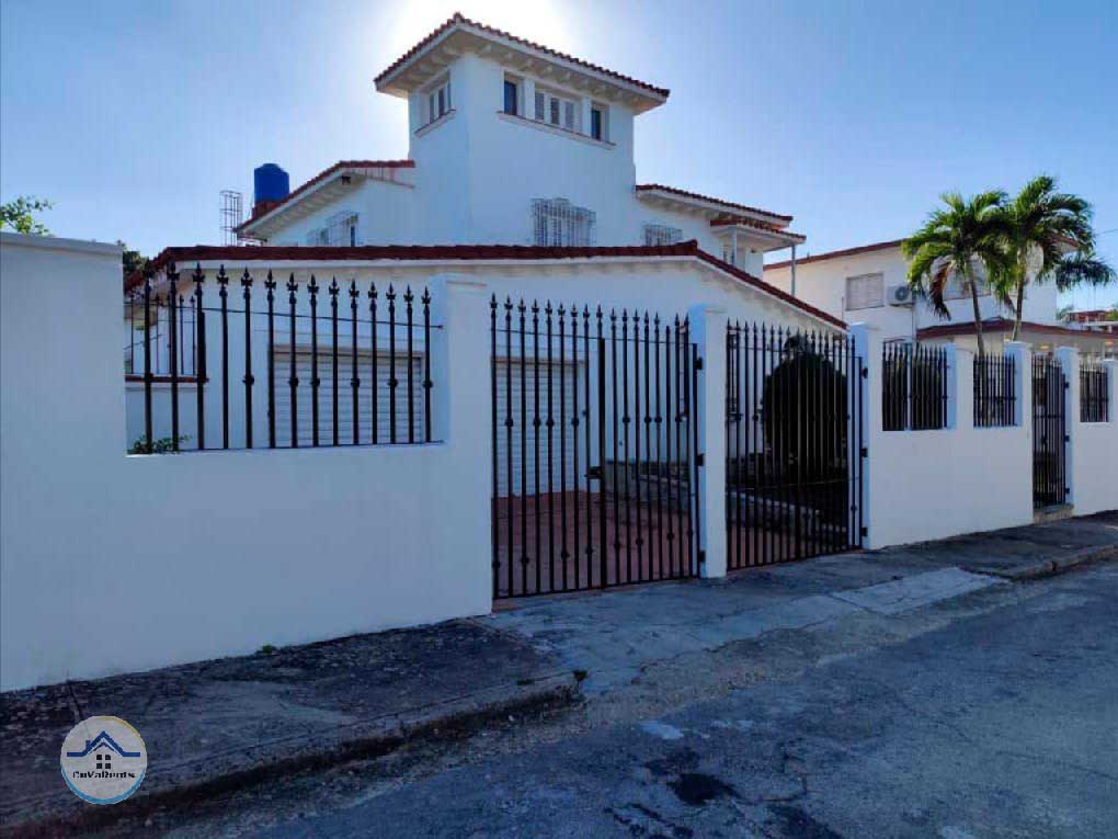 Renta de casa en Nuevo Vedado, La Habana.